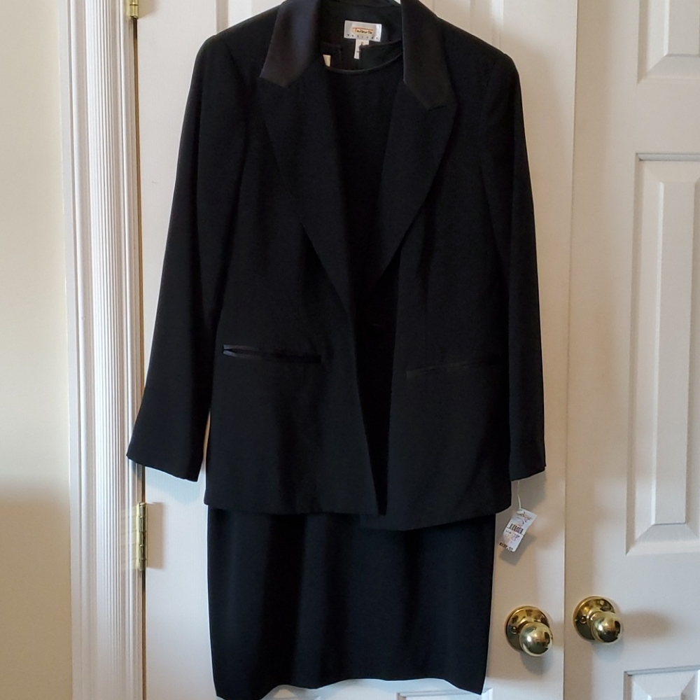 Talbots 2 pc Dress Suit